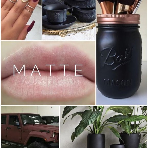 Matte LipSense Moisturizing Gloss by SeneGence - Picture 1 of 4